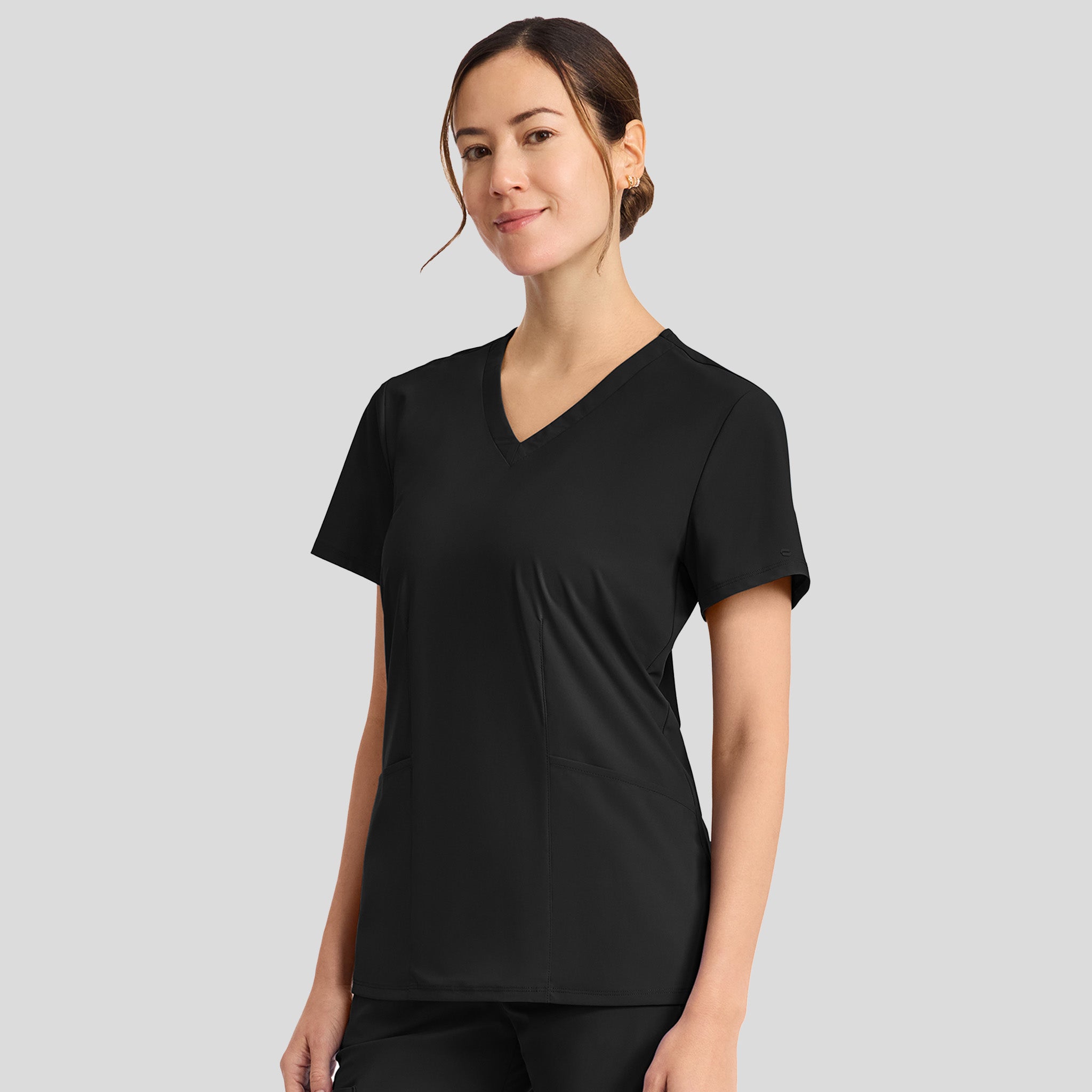 Infinity Pursuit V-Neck Top | Black
